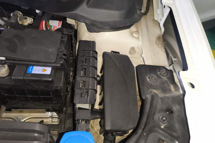 Used Volkswagen T-Cross 2021 1.5L Automatic Fashion Edition Engine Bay Left