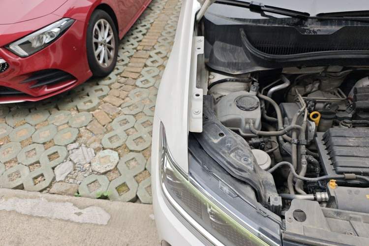 Used Volkswagen T-Cross 2021 280TSI DSG Luxury Edition Engine Bay Right