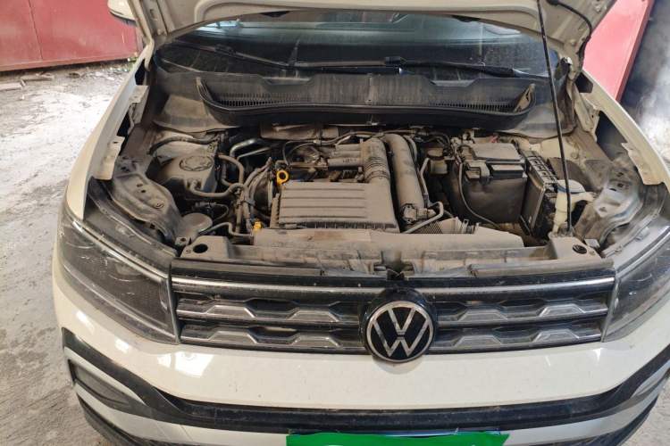 Used Volkswagen T-Cross 2021 280TSI DSG Comfort Edition Engine Bay Right