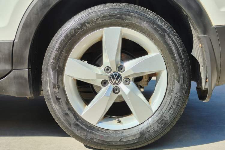 Used Volkswagen T-Cross 2021 1.5L Automatic Fashion Edition Exterior 9