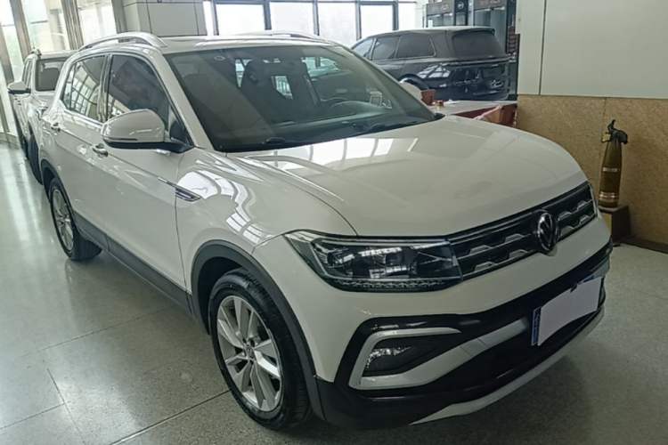 Used Volkswagen T-Cross 2021 280TSI DSG Comfort Edition Front Right 45 Deg