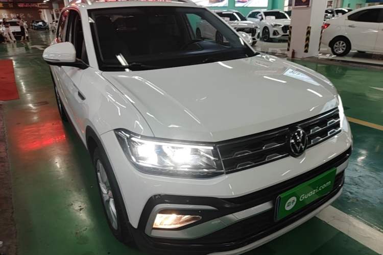 Used Volkswagen T-Cross 2021 280TSI DSG Comfort Edition Front Right 45 Deg