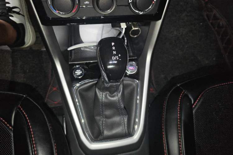 Used Volkswagen T-Cross 2021 280TSI DSG Comfort Edition Gear Lever