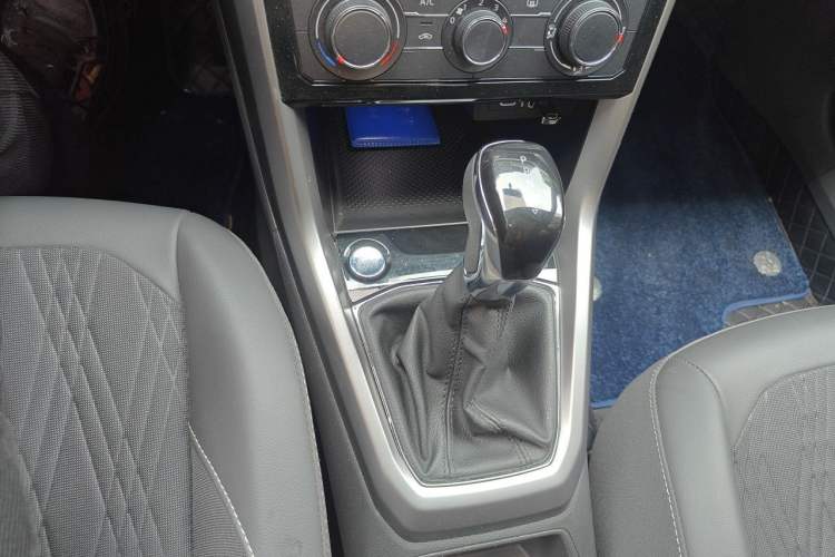 Used Volkswagen T-Cross 2021 280TSI DSG Comfort Edition Gear Lever