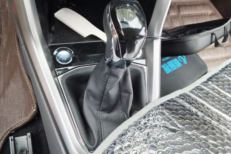 Used Volkswagen T-Cross 2021 1.5L Automatic Comfort Edition Gear Lever