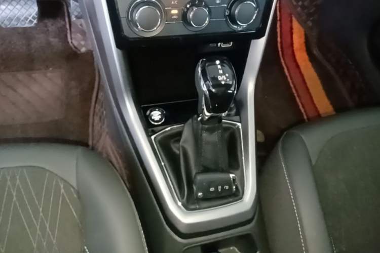 Used Volkswagen T-Cross 2021 280TSI DSG Comfort Edition Gear Lever