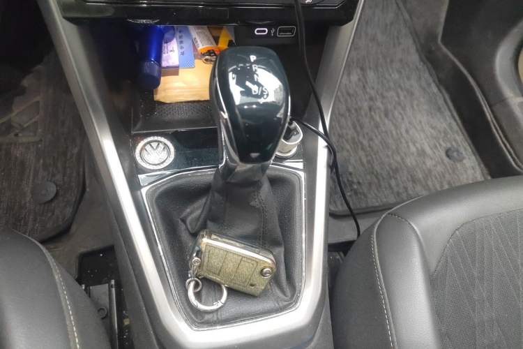 Used Volkswagen T-Cross 2021 1.5L Automatic Comfort Edition Gear Lever