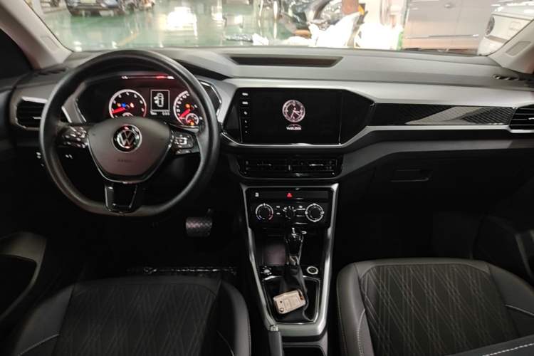 Used Volkswagen T-Cross 2021 280TSI DSG Comfort Edition Gear Lever