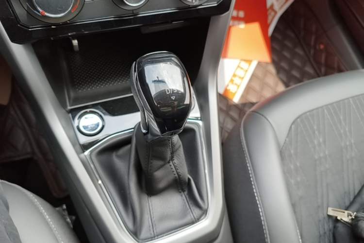 Used Volkswagen T-Cross 2021 280TSI DSG Comfort Edition Gear Lever