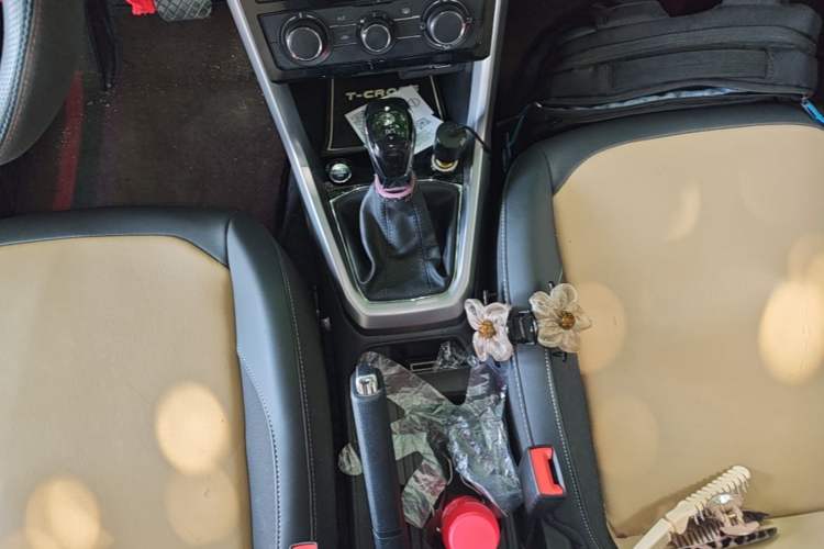 Used Volkswagen T-Cross 2021 280TSI DSG Comfort Edition Gear Lever