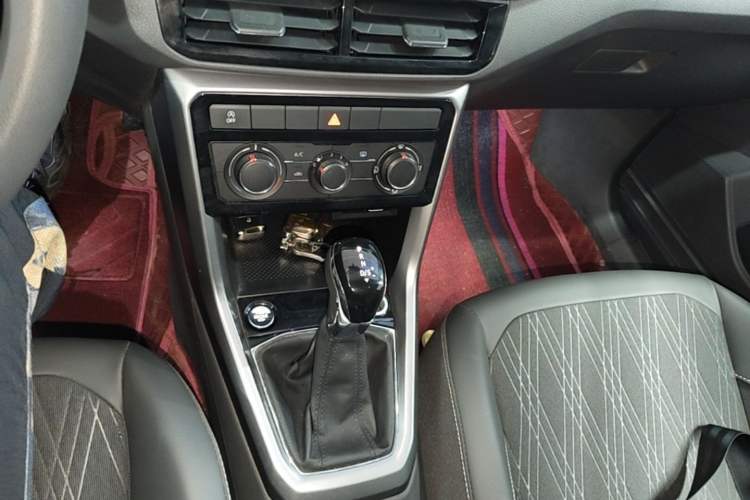 Used Volkswagen T-Cross 2021 1.5L Automatic Comfort Edition Gear Lever