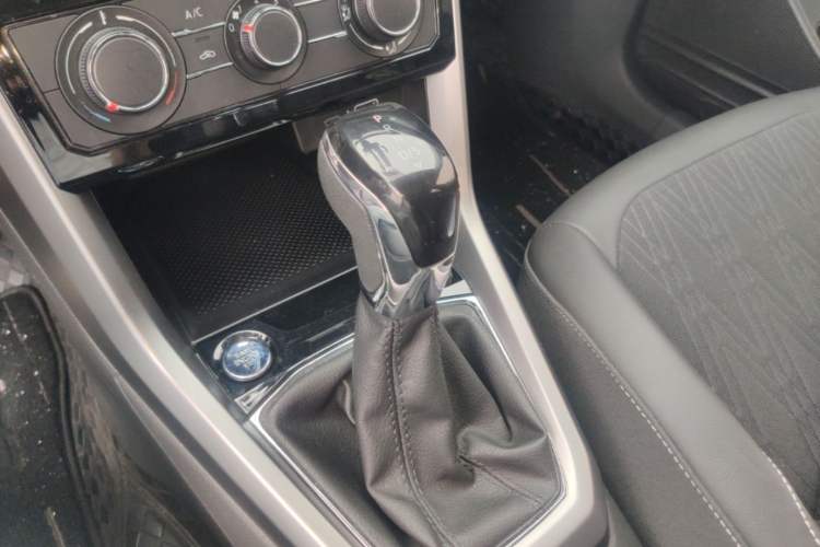 Used Volkswagen T-Cross 2021 280TSI DSG Comfort Edition Gear Lever