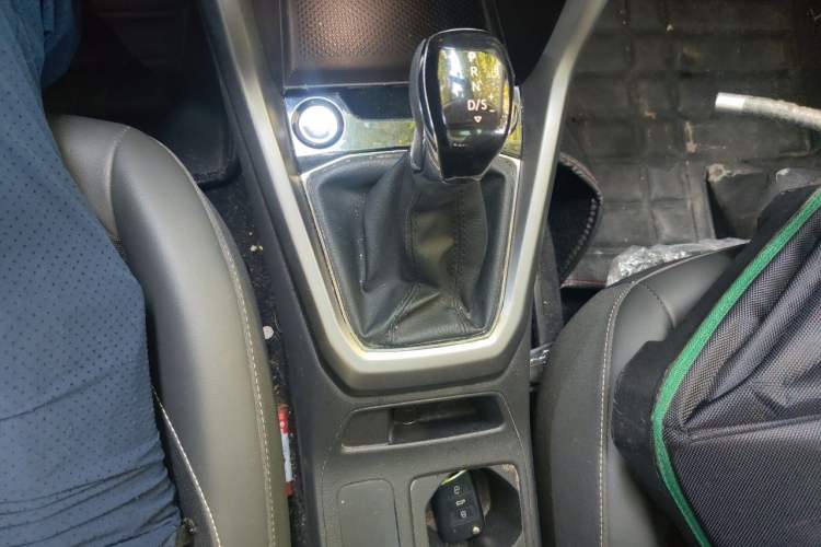 Used Volkswagen T-Cross 2021 1.5L Automatic Comfort Edition Gear Lever