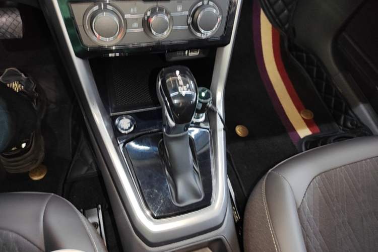 Used Volkswagen T-Cross 2021 280TSI DSG Comfort Edition Gear Lever
