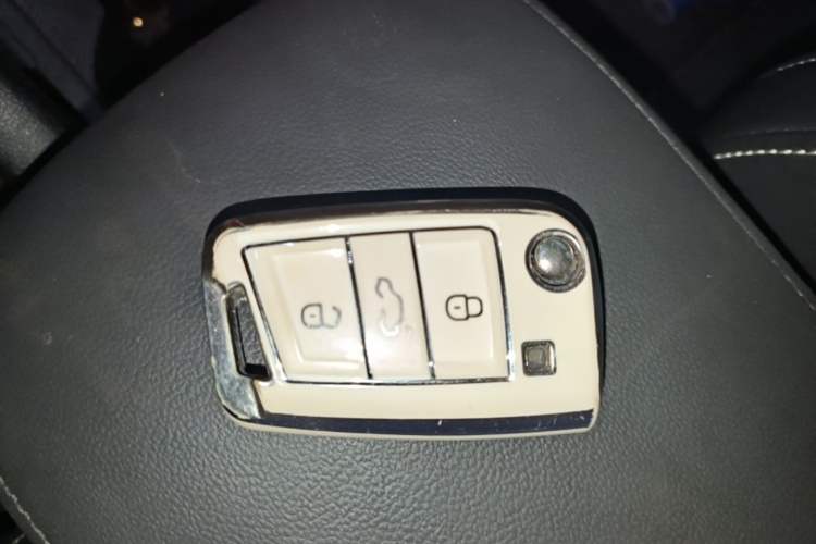 Used Volkswagen T-Cross 2021 1.5L Automatic Comfort Edition Interior 1