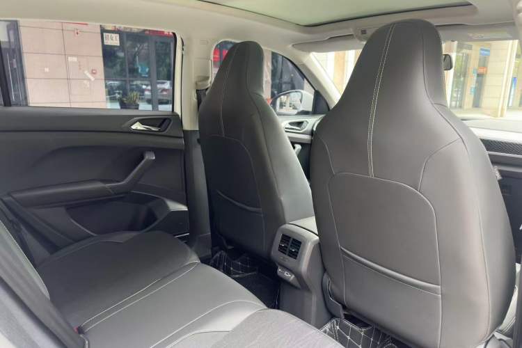 Used Volkswagen T-Cross 2021 280TSI DSG Comfort Edition Interior 4
