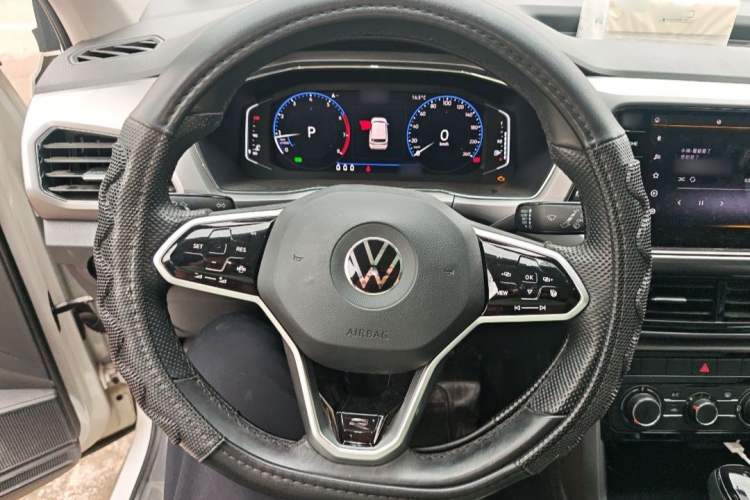 Used Volkswagen T-Cross 2021 1.5L Automatic Comfort Edition Interior 4