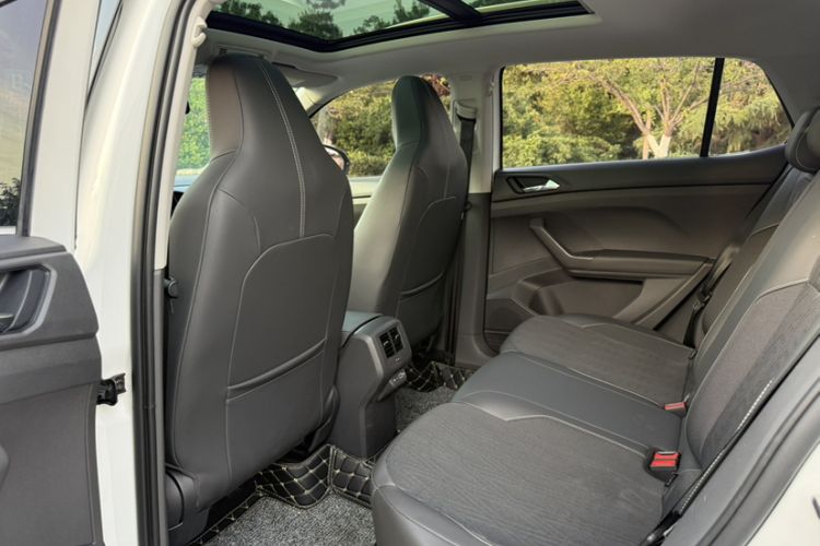 Used Volkswagen T-Cross 2021 280TSI DSG Comfort Edition Interior 5