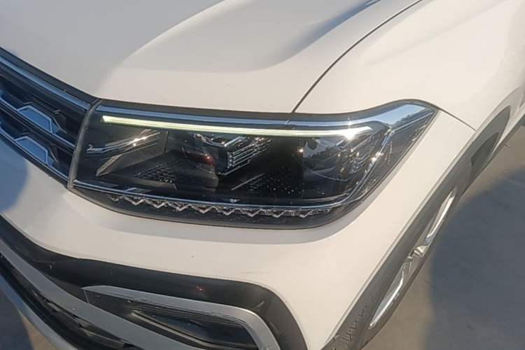 Used Volkswagen T-Cross 2021 1.5L Automatic Comfort Edition Left Front Headlight