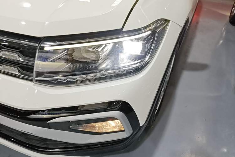 Used Volkswagen T-Cross 2021 280TSI DSG Comfort Edition Left Front Headlight