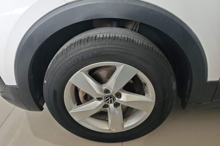 Used Volkswagen T-Cross 2021 1.5L Automatic Fashion Edition Left Front Wheel Hub