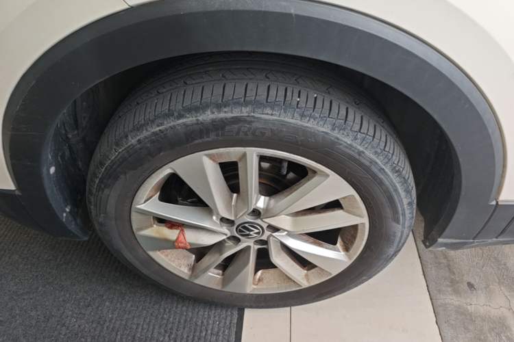 Used Volkswagen T-Cross 2021 1.5L Automatic Comfort Edition Left Front Wheel Hub