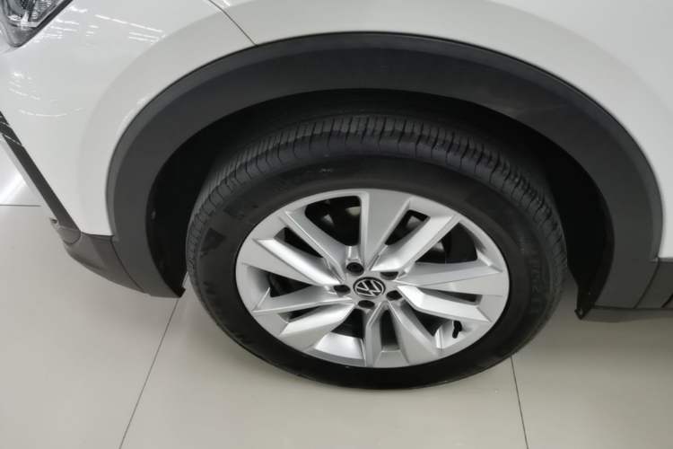 Used Volkswagen T-Cross 2021 1.5L Automatic Comfort Edition Left Front Wheel Hub