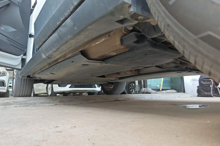 Used Volkswagen T-Cross 2021 1.5L Automatic Comfort Edition Left Side Sill