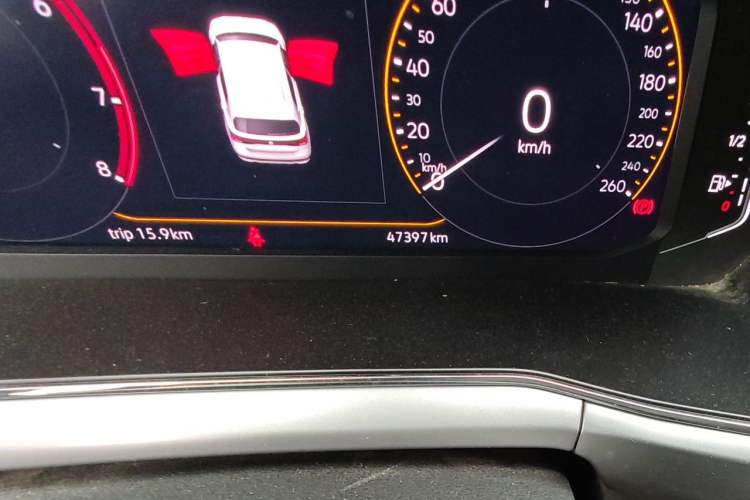Used Volkswagen T-Cross 2021 280TSI DSG Luxury Edition Odometer Close Up