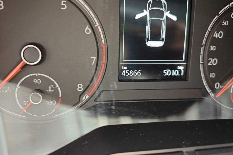 Used Volkswagen T-Cross 2021 1.5L Automatic Comfort Edition Odometer Close Up