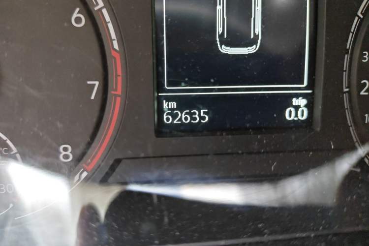 Used Volkswagen T-Cross 2021 1.5L Automatic Comfort Edition Odometer Close Up