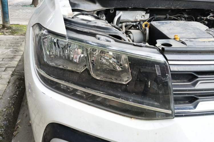 Used Volkswagen T-Cross 2021 1.5L Automatic Fashion Edition Right Front Headlight