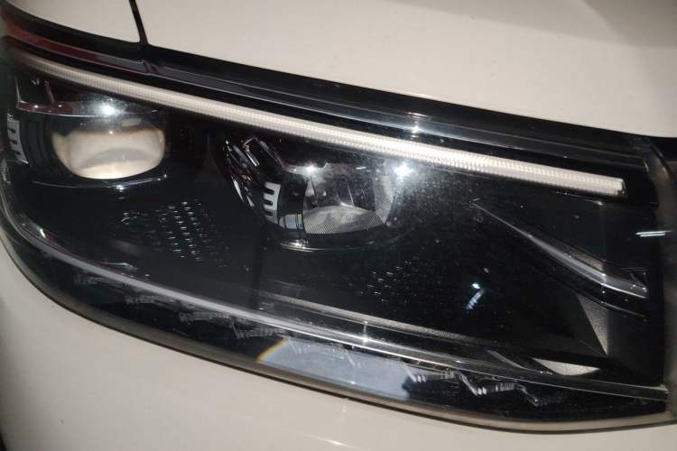 Used Volkswagen T-Cross 2021 280TSI DSG Comfort Edition Right Front Headlight
