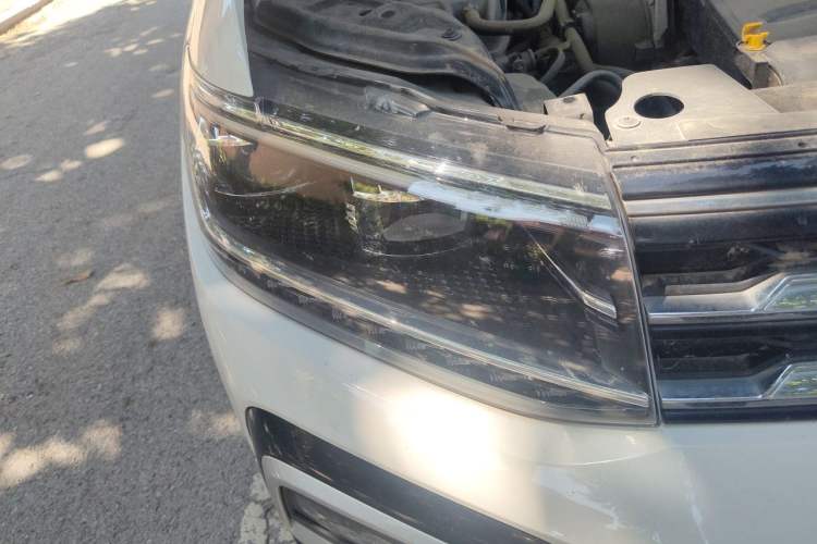 Used Volkswagen T-Cross 2021 1.5L Automatic Comfort Edition Right Front Headlight
