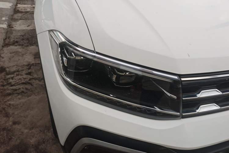 Used Volkswagen T-Cross 2021 1.5L Automatic Comfort Edition Right Front Headlight