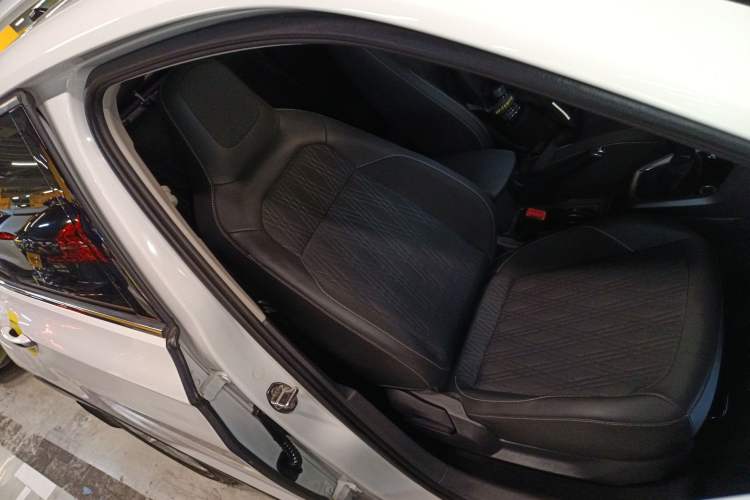 Used Volkswagen T-Cross 2021 280TSI DSG Comfort Edition Right Front Seat