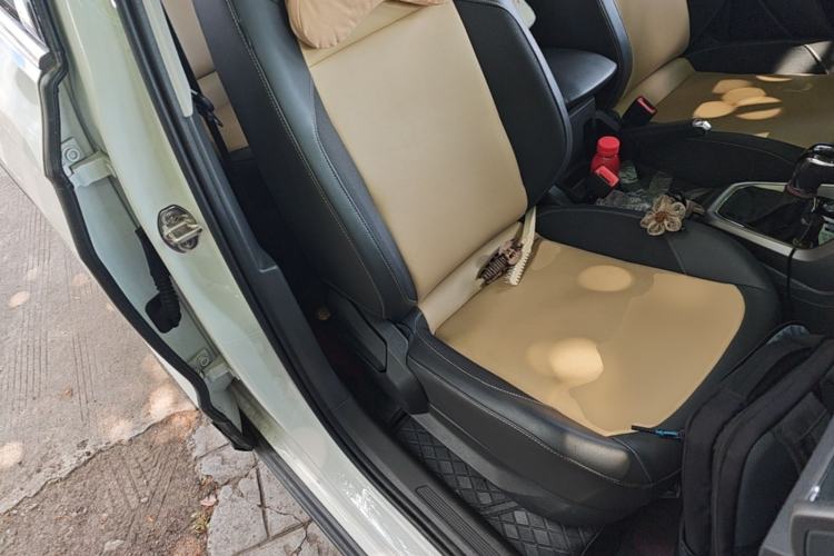 Used Volkswagen T-Cross 2021 280TSI DSG Comfort Edition Right Front Seat