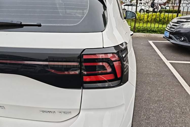 Used Volkswagen T-Cross 2021 280TSI DSG Comfort Edition Right Rear Taillight