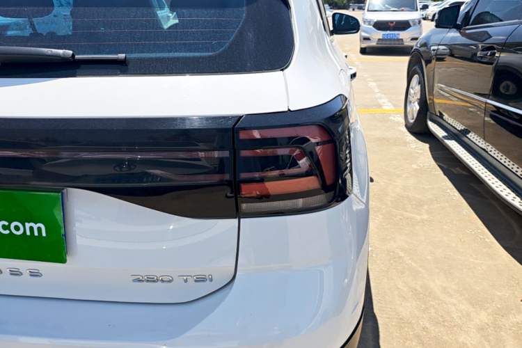 Used Volkswagen T-Cross 2021 280TSI DSG Comfort Edition Right Rear Taillight