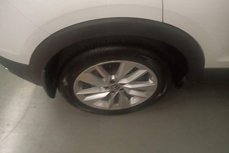 Used Volkswagen T-Cross 2021 280TSI DSG Comfort Edition Right Rear Wheel Hub