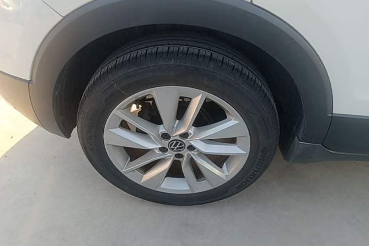 Used Volkswagen T-Cross 2021 1.5L Automatic Comfort Edition Right Rear Wheel Hub