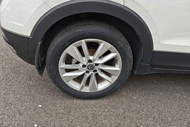 Used Volkswagen T-Cross 2021 280TSI DSG Comfort Edition Right Rear Wheel Hub