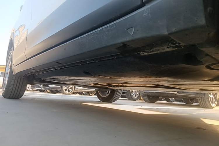 Used Volkswagen T-Cross 2021 1.5L Automatic Comfort Edition Right Side Sill