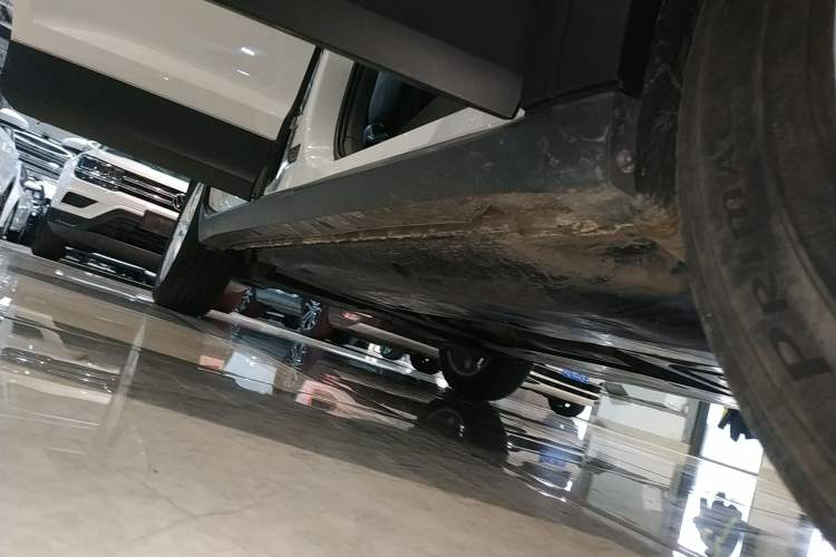 Used Volkswagen T-Cross 2021 1.5L Automatic Comfort Edition Right Side Sill