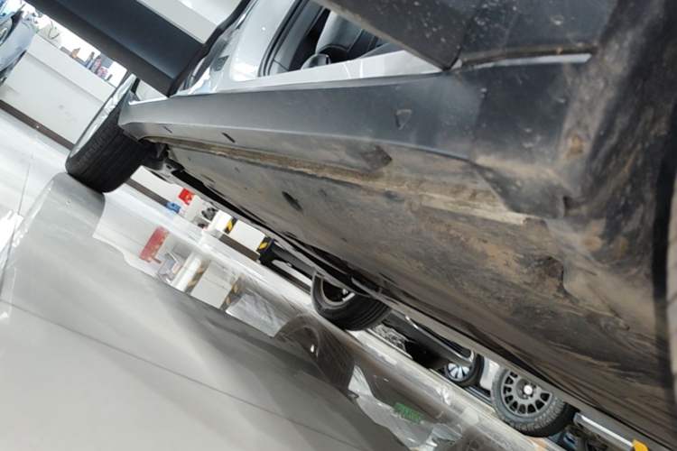 Used Volkswagen T-Cross 2021 1.5L Automatic Comfort Edition Right Side Sill