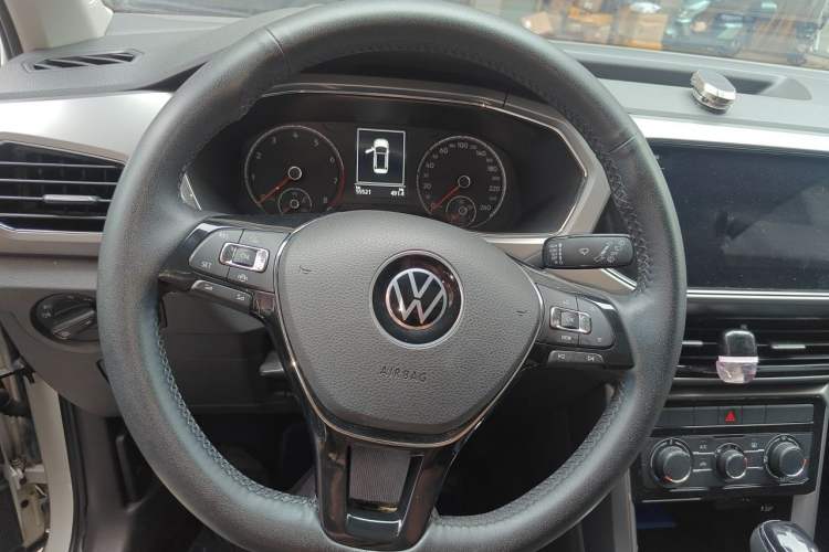 Used Volkswagen T-Cross 2021 280TSI DSG Comfort Edition Steering Wheel