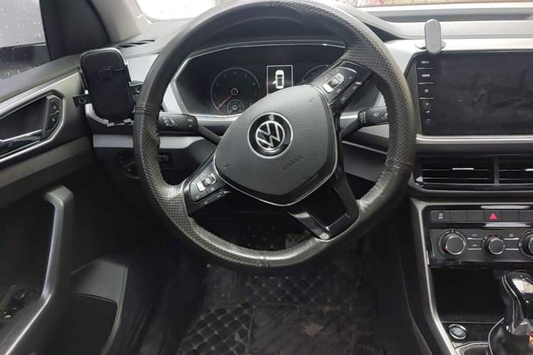 Used Volkswagen T-Cross 2021 1.5L Automatic Comfort Edition Steering Wheel