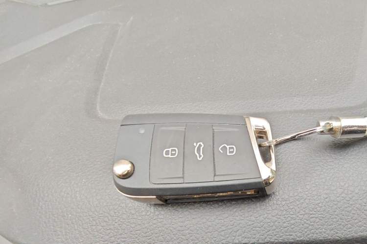 Used Volkswagen T-Cross 2021 280TSI DSG Luxury Edition Vehicle Key