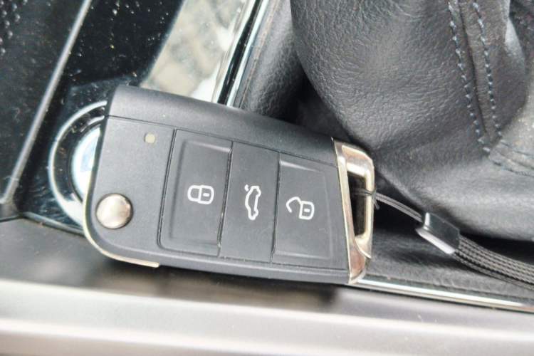 Used Volkswagen T-Cross 2021 1.5L Automatic Comfort Edition Vehicle Key