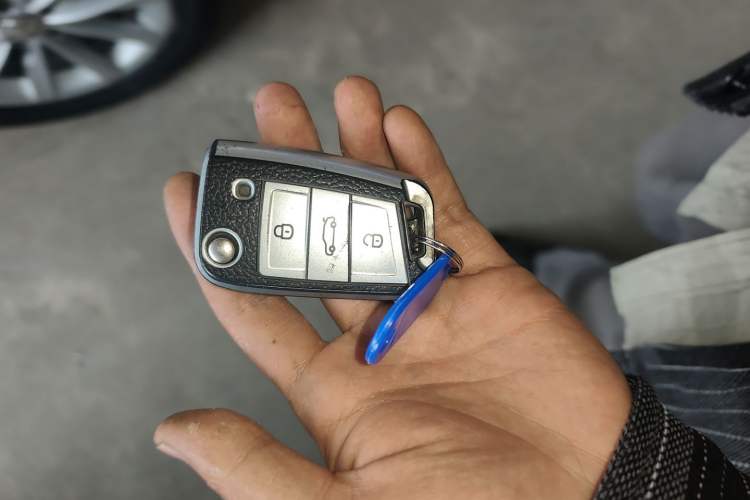 Used Volkswagen T-Cross 2021 280TSI DSG Comfort Edition Vehicle Key